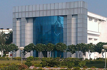 Invertis-University-365x240.jpg