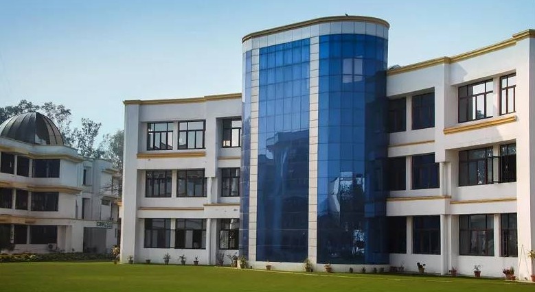 invertis-institute-of-management-studies-iims-bareilly.jpg