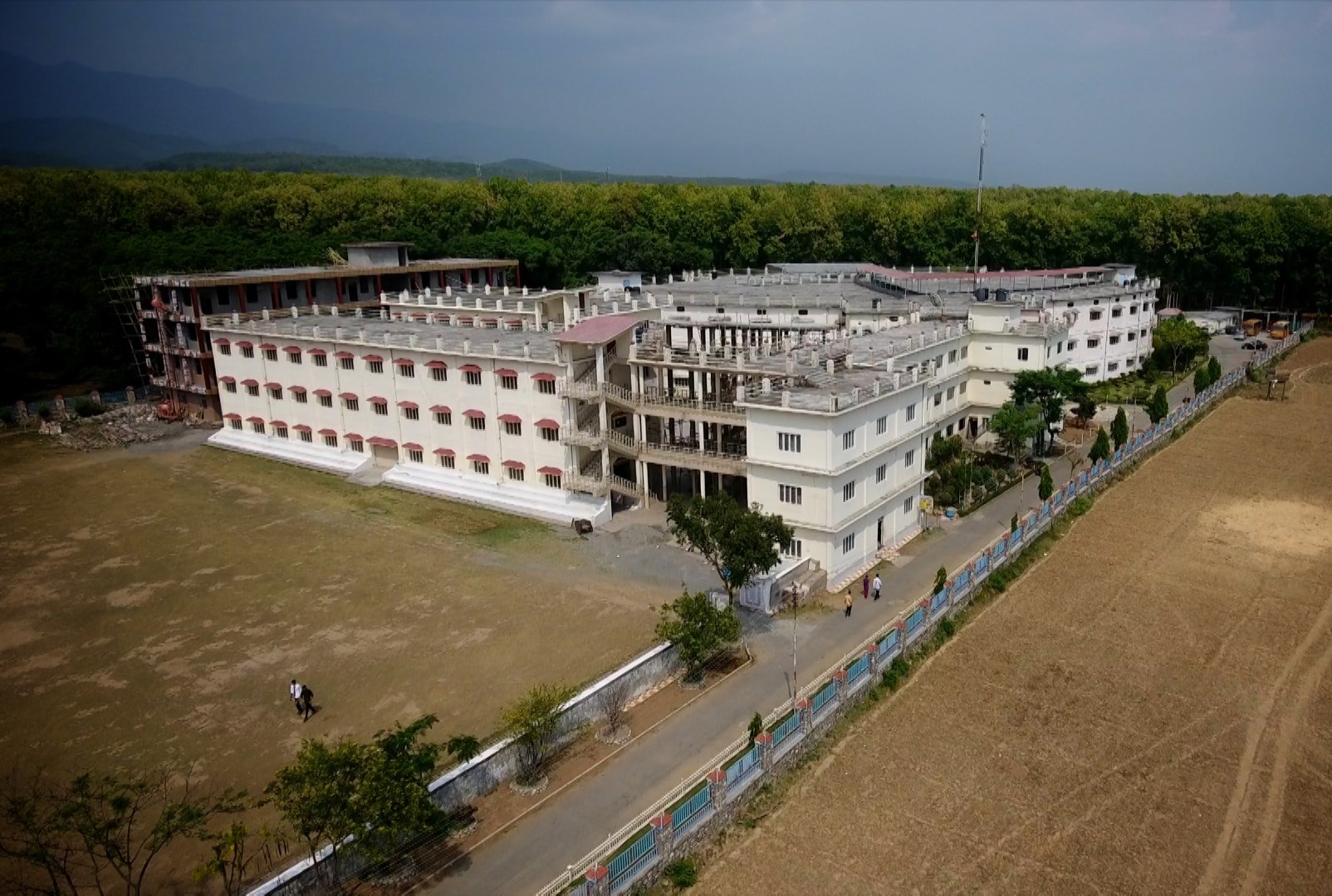 DBGI-CAMPUS-12.jpg