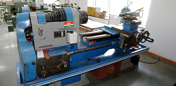 lathe.png