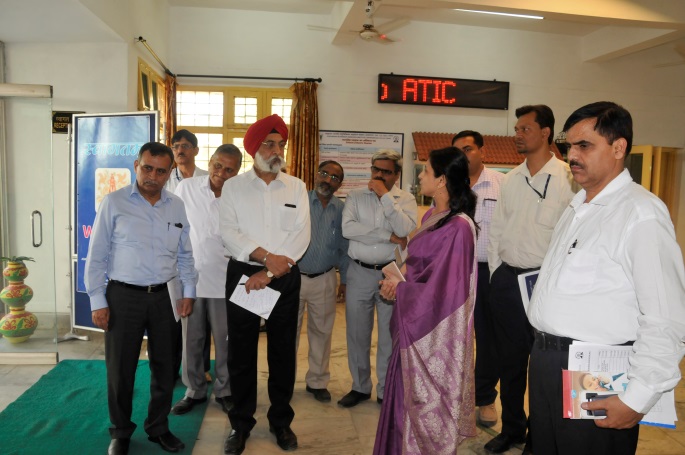 atic7.jpg