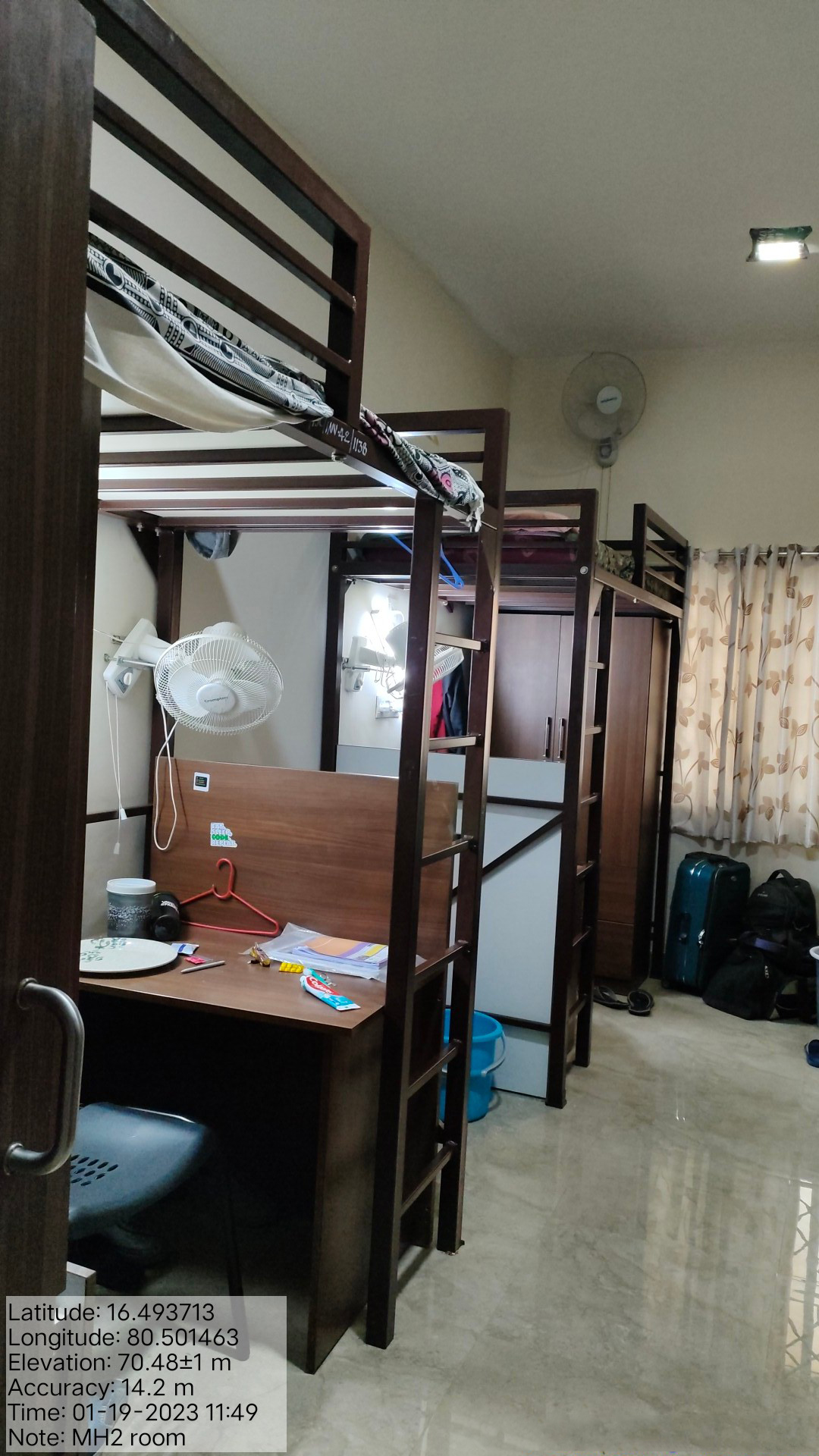 2BR-1.jpg