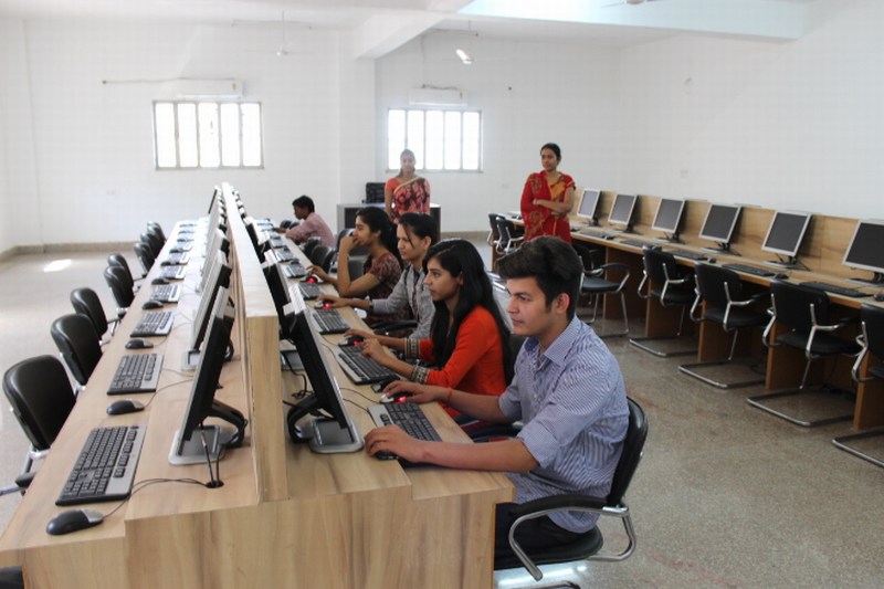LibraryFacilities_2_CF.jpg