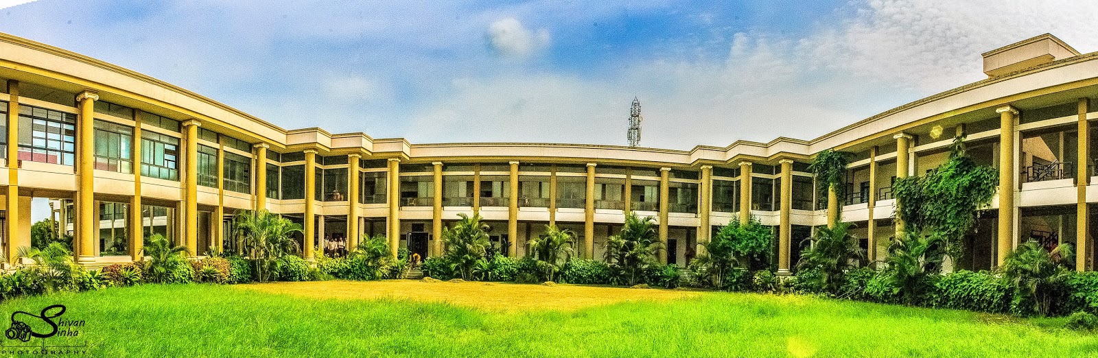 pharmacy_(1_of_1)-4.jpg