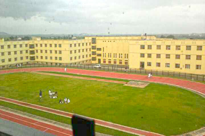 College_Area_of_Tolani_Maritime_Institute_Mumbai_Campus-View.jpg